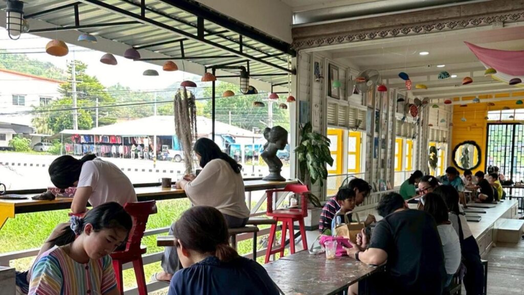Things to Do at Hua Hin Artists Village Baan Sillapin